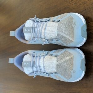 On Cloud Men's Gray Sneakers